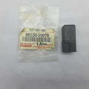 Relé de bocina Toyota 86530-20070 Toyota LAND CRUISER Lexus - Imagen 1 de 9
