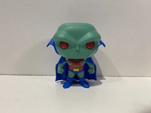 Funko Pop! DC Martian Manhunter #217 Vinyl Figure Loose OOB - Foto 1 di 4