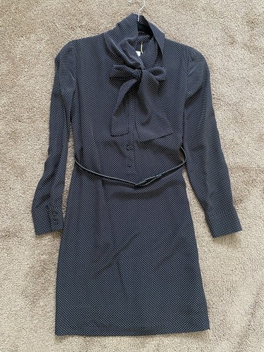 SAINT LAURENT (YSL) Abito Saint Laurent Micro Punti nero fiocco pressy con cintura di seta $2.500 XS