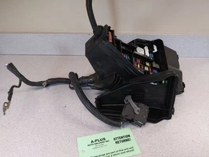 2021 Toyota Highlander OEM Fuse Box Engine 3.5L Driver Side Fits 20-24 - Picture 1 of 12