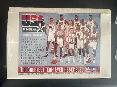 1992 SKYBOX США ВЕЛИЧАЙШАЯ КОМАНДА КОГДА-ЛИБО СОБРАННЫЙ ЗАПЕЧАТАННЫЙ БАСКЕТБОЛ КОРОБКА 36 ПАКЕТОВ - Изображение 1 из 3