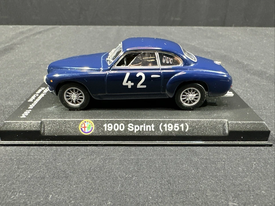 EBOND Alfa Romeo 1900 Sprint 1951 Monza Coppa Intereuropa 1954 Diecast 1:43 Foto 1 de 4