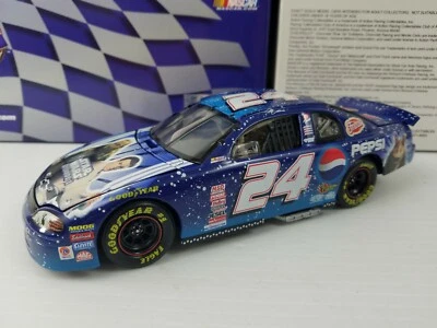 Jeff Gordon 1:24 1999 Star Wars Episode 1 Action race car NASCAR W249935077-3 - Image 1 of 4