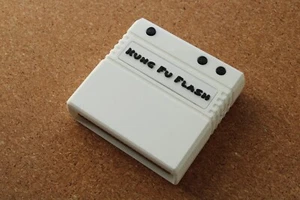 Kung Fu Flash commodore C64 Flash wkład biały - Zdjęcie 1 z 5