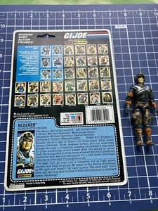 1987 GI JOE BLOCKER v1 BATTLE FORCE 2000 WITH UNCUT FILE CARD incomplete - Picture 1 of 7