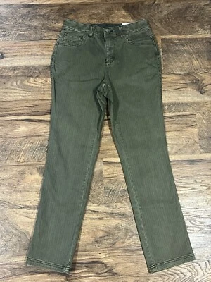 Pantalones de mezclilla Christopher & Banks rectos calce relajado tiro alto verdes talla 4 nuevos Foto 1 de 4