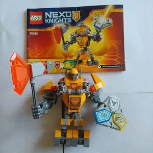 LEGO NEXO KNIGHTS 70365 COMPLETO PERFETTO MAI GIOCATO CON MANUALI ORIGINALI - Picture 1 of 3