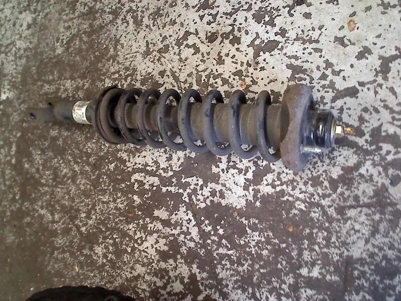 AMORTISSEUR ARRIÈRE GAUCHE Rover 45 Sedan 1.6 16V (16K4F) 2003 - Photo 1/1