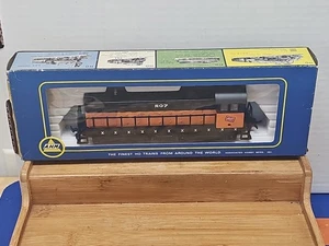 AHM Alco GE 1000 HP  Milwaukee Powered Locomotive #5010  - Picture 1 of 4