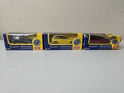Chrysler PT Cruiser Motor Max 1:43 SUPER WHEELS Die Cast New In Box Lot Of 3 - Image 1 of 4