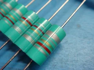(10) INDUCTOR AXIAL FIJO JW MILLER 9250-822 8.2uH 250MA 1.32 OHM 10% - Imagen 1 de 3