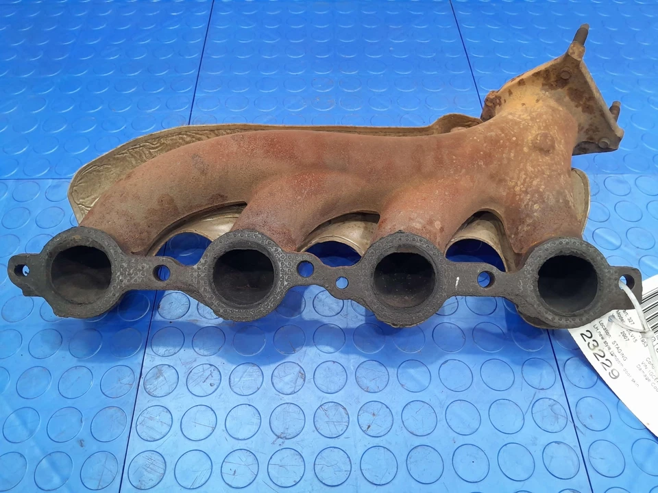 Exhaust Manifold Chevy Tahoe GMC Yukon XL Cadillac Escalade Left OEM 12616285 - Image 1 of 4