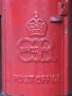 Photo 6x4 Edward VIII postbox, The Highway, E1 - royal cipher Stepney/TQ c2008