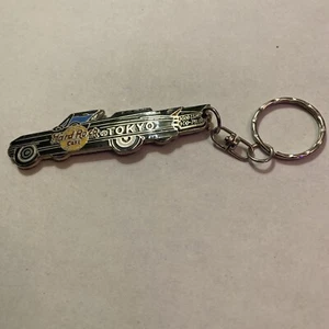 Hard Rock Cafe TOKYO , Japan Black Cadillac Car Vintage Keyring Keychain Rare - Picture 1 of 5