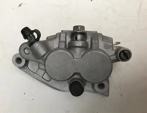 Honda XR600R XR250R cCR125 CR250 CR500 Front Brake Caliper 45101KS6701 LT7 - Foto 1 di 6