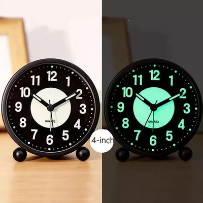 Silent Battery Power Luminous Clock No Ticking Bedside Alarm Clock ↷ - Image 1 of 4