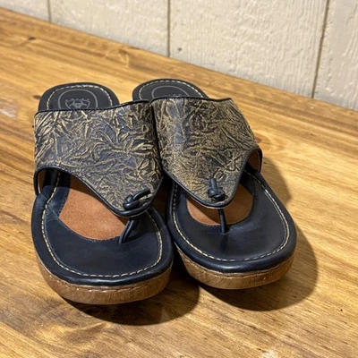 Sandalias de cuña Ariat para mujer de cuero negro en relieve talla 8 Foto 1 de 4