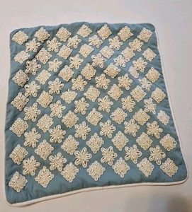 Pier 1 Imports Perlen Dekokissen 14" x 14" eleganter Bezug mit Reißverschluss gebraucht, in einwandfreiem Zustand - Bild 1 von 3