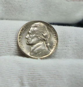 1941 US Jefferson Nickel 5c Gem Unc - Picture 1 of 2