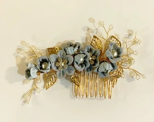 Wedding Bridal Prom Hair Comb Crafted with gold leaves and Fabric Roses  - Picture 1 of 6