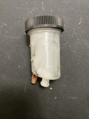 Mazda Miata Mx5 1990-2005 OEM embrague depósito maestro Foto 1 de 3