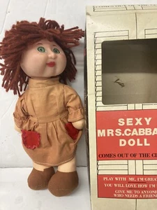 VINTAGE Sexy Mrs Cabbage Doll / COMES OUT OF THE CLOSET -Novelty Gift !! - Picture 1 of 5