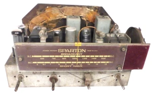 vintage SPARTON 6-26 TABLETOP: Untested CHASSIS w/ALL 6 TUBES & GOOD TUNING - Picture 1 of 6