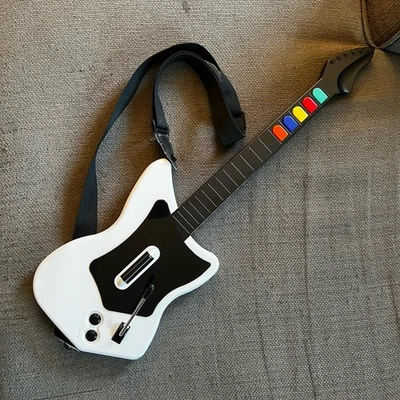 Red Octane Wireless White Guitar Hero Controller Playstation 2 PS2 *NO DONGLE* - Image 1 of 4