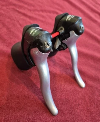 Shimano SORA ST-3300/ST-3303 3 x 8-Speed Dual Control Road Brake Lever/Shifter - Image 1 of 4
