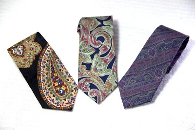 3 100% Silk Ties, Made Italy & U.S.A, Isaco, Hunting Horn, Meeting Street Foto 1 de 4