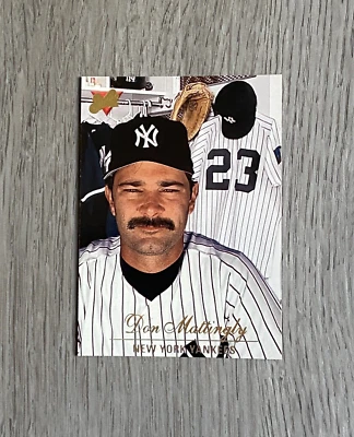 1994 MLB Studio Baseball | Don Mattingly | #215 | New York Yankees - Image 1 of 2