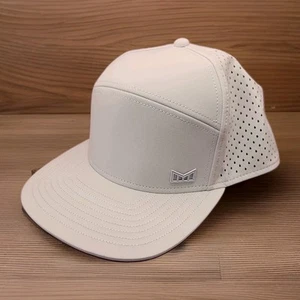 NEU Trenches Icon Hydro, weiß, Herren Performance Snapback Hüte - Bild 1 von 9