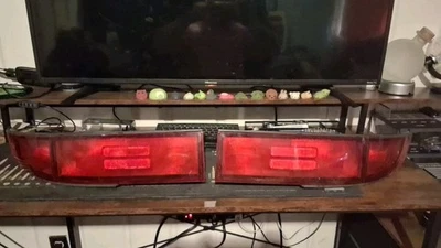 91-99 JUEGO LUCES TRASERAS MITSUBISHI 3000GT PAR Izquierda y Derecha Buen Estado. Foto 1 de 3