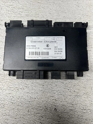 梅赛德斯-奔驰 GL450 第三座行控制模块 2007 - 2012 X164 Gl320 Gl550 OEM — 第 1/4 张图片