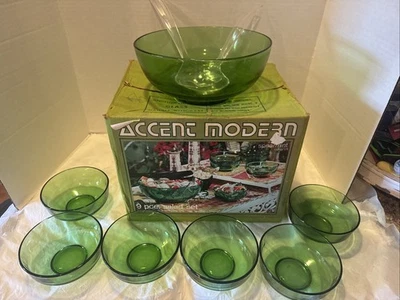 Vintage ANCHOR HOCKING 9-Piece Spearmint Green Salad Bowl Set Accent Modern NEW! - Image 1 of 4