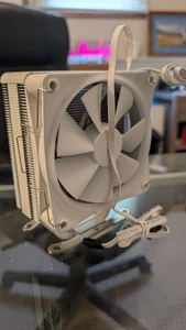 NZXT T120 120mm CPU Fan with Heatsink - White - Afbeelding 1 van 2