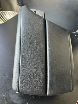 🔥🔥🔥2011-2016 BMW F10 528i 535i 550i xDRIVE CONSOLA CENTRAL REPOSABRAZOS 112420-1 Foto 1 de 4