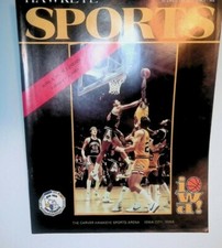 Iowa Hawkeyes VS Illinois 1984 Program/Scorecard Basketball Feb. 2