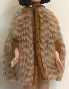 U CHOOSE - Barbie Faux Fur coats/capes/wraps/veils VTG EUC - Picture 1 of 15