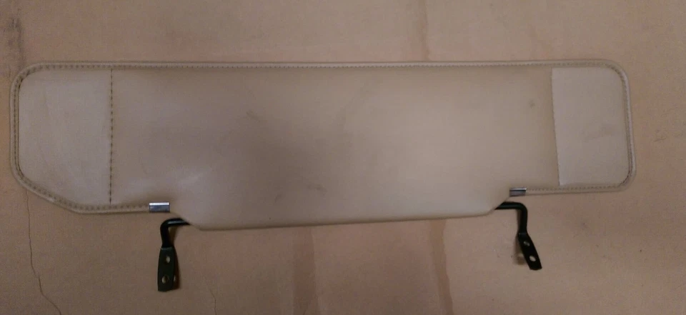  Hummer H1 SOMBRILLA BRONCEADA DERECHA 6005689 Humvee  Foto 1 de 1