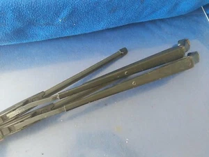 Lexus LX470 Windshield Wiper Arms w/ Blades right left Pair 2000-2007 OEM - Picture 1 of 5