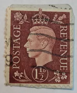 Postage Revenue ~ King George VI ~ Brown 1½D Stamp ~ Posted/Used ~ c.1940's ~Z05 - Picture 1 of 6