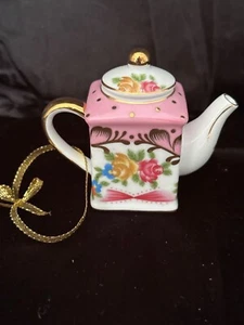 Victoria’s Garden Porzellan Mini Teekanne handbemalt Ornament, Goldakzente 3” T - Bild 1 von 6