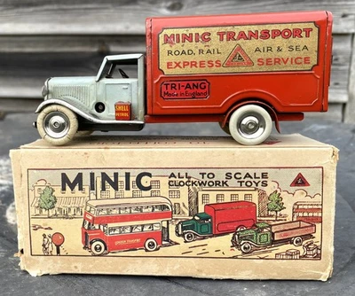 TRIANG MINIC PRE WAR  DELIVERY  VAN- No 21m- Tinplate- Clockwork - Image 1 of 4
