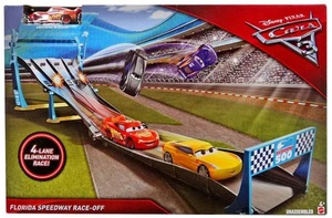 Disney Pixar Cars 3 Florida Speedway Race Off Spielset - Bild 1 von 6