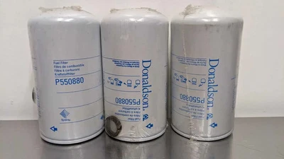 3 Pack Donaldson P550880 Fuel Filter Spin On Factory Sealed - Image 1 of 4