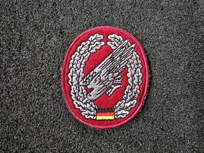 (A30-1) Barett Abzeichen Bundeswehr Stoff Fallschirmjäger Barettabzeichen