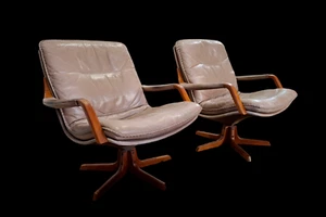 2 seltene Sessel - Bild 1 von 23