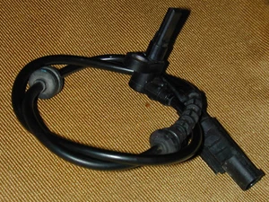 G.PUNTO \ MITO \ EVO - SENSORE ABS ANTERIORE - Bosch 0265007671 - 55700425 - Imagen 1 de 1