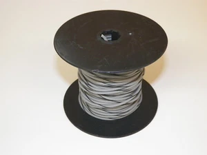 100 FOOT SPOOL 20 GAUGE TXL HI TEMP WIRE GRAY/BLACK STRIPE AUTOMOTIVE FEET - Imagen 1 de 2